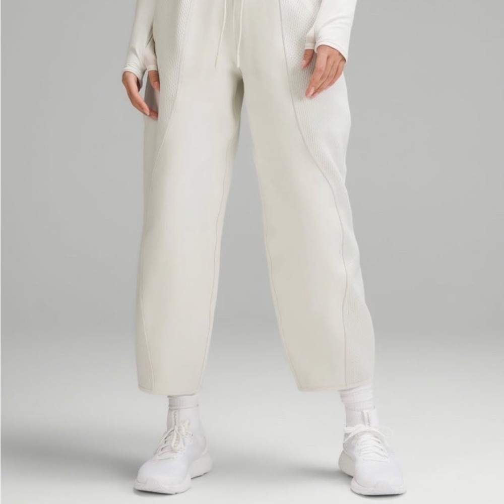 Lululemon sweatpants mixed fabric color bone size small